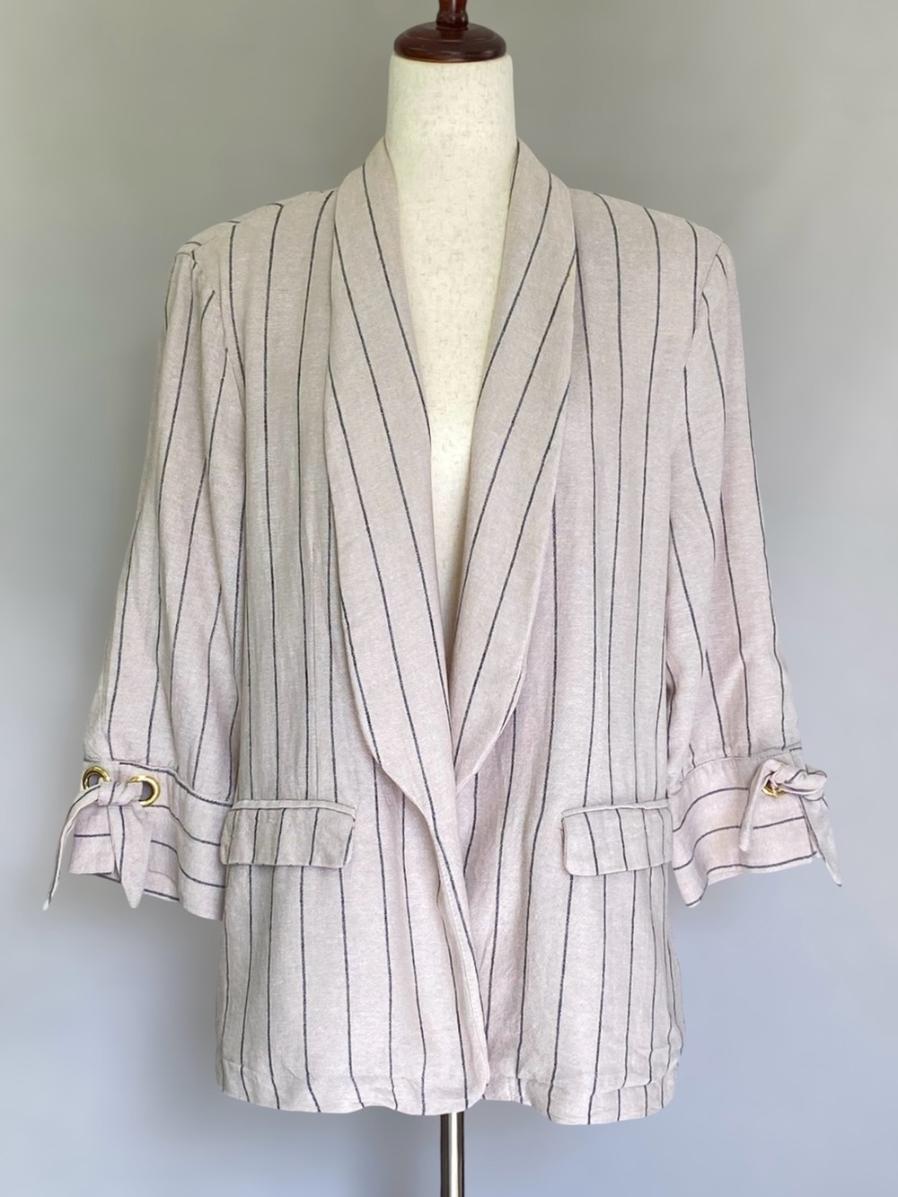 Ellen Tracy Striped Linen Blend Shawl Collar Blazer Tie Sleeve